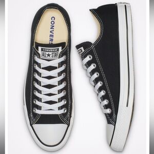 CONVERSE Chuck Taylor All Star Black Low Top Shoes, Size 6